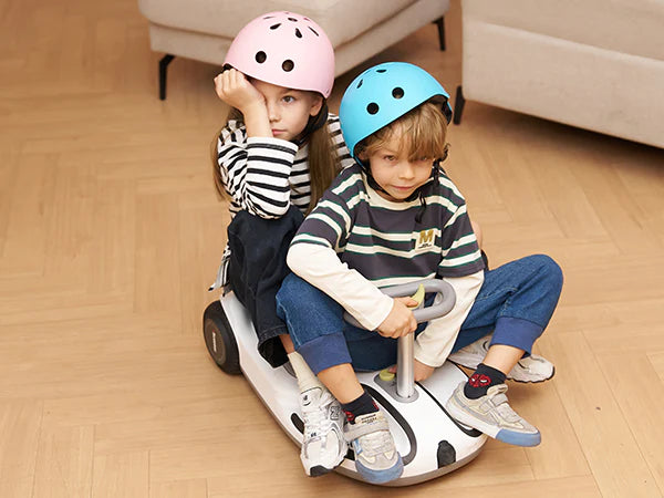 Wiggle Car - Electric Ride On Go Kart with Bluetooth & Disco LED